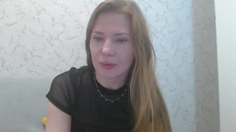 Snapshot of lovepeanutgirl chatting on February 2025 05:07:02 AM Mary Love online show from February 2025 05:07:02 AM
