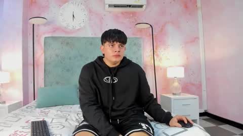 Snapshot of loverebels_ chatting on November 2025 12:49:02 PM loverebels_ online show from November 2025 12:49:02 PM