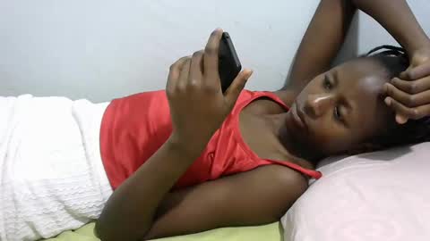 lovergal222 online show from February 2025 09:09:01 PM