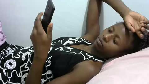 lovergal222 online show from February 2025 10:31:01 PM