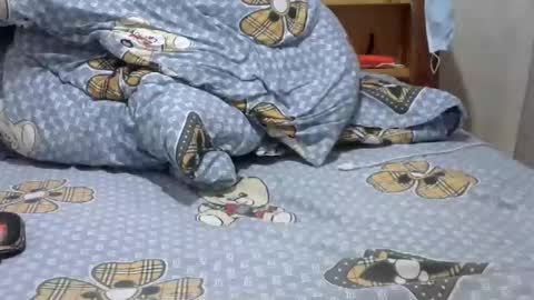 Snapshot of loverguyke chatting on April 2026 09:10:01 AM loverguyke online show from April 2026 09:10:01 AM