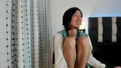 Snapshot of loverisu chatting on January 2026 10:46:02 PM loverisu online show from January 2026 10:46:02 PM