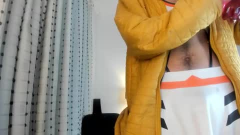 Snapshot of loverisu chatting on January 2026 11:18:02 PM loverisu online show from January 2026 11:18:02 PM