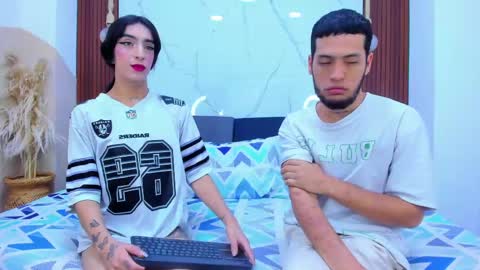 sofia and bryan online show from April 2026 02:03:02 AM