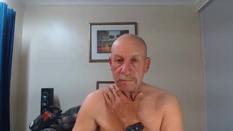 Snapshot of lovesblackazz chatting on September 2025 05:44:01 AM Lovesblackazz online show from September 2025 05:44:01 AM