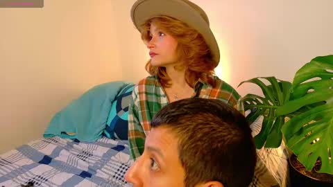 Snapshot of loveskingdom chatting on October 2025 10:33:02 PM LovesKingdom online show from October 2025 10:33:02 PM