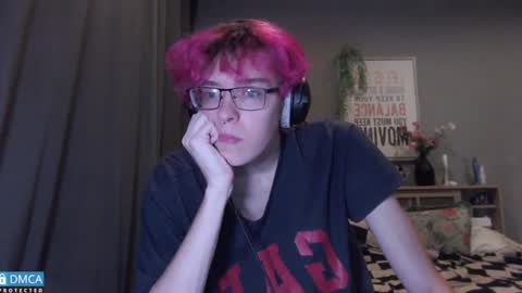 lovesomecookie online show from December 2024 01:06:01 PM