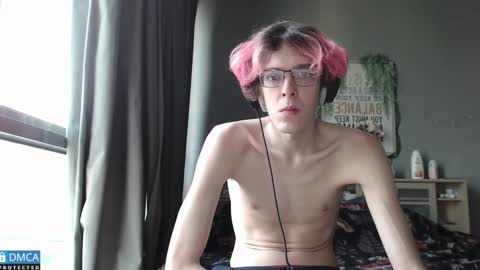 lovesomecookie online show from February 2025 10:00:01 AM