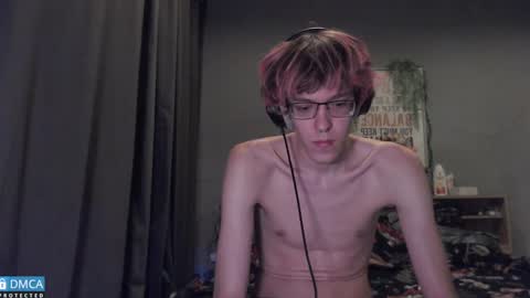 lovesomecookie online show from February 2025 01:51:02 PM