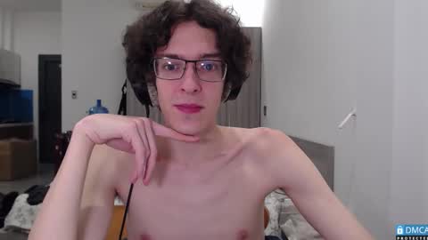 LovesomeCookie online show from November 2025 04:46:01 PM