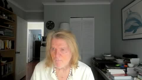 Snapshot of lovestylistwomen chatting on October 2025 11:16:01 AM Michael online show from October 2025 11:16:01 AM