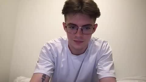 luv online show from May 2026 10:05:02 PM