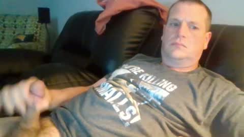 lovetocum37 online show from May 2026 02:38:01 AM