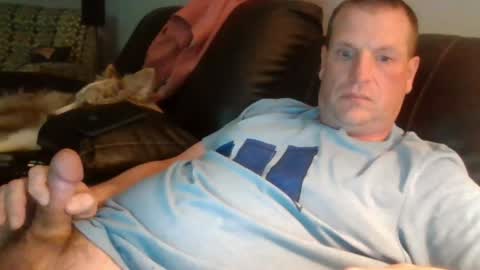 lovetocum37 online show from May 2026 03:56:01 AM