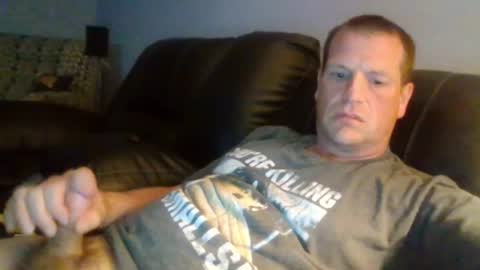 lovetocum37 online show from May 2026 02:07:02 AM