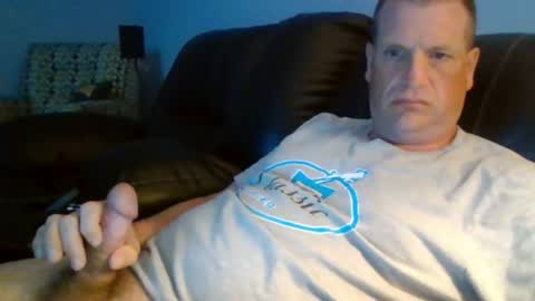 lovetocum37 online show from May 2026 03:02:01 AM