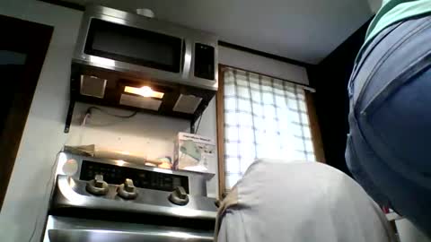 lovetocum69699 online show from April 2026 11:33:02 PM