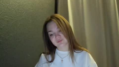 loviesimone online show from October 2025 06:17:01 PM