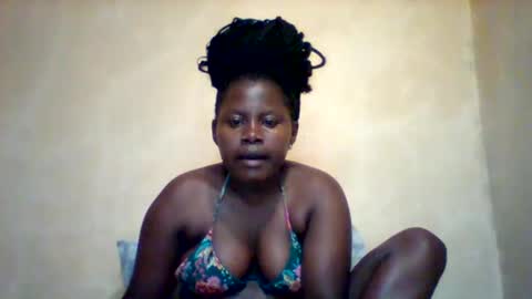 loviett online show from May 2026 12:15:01 PM