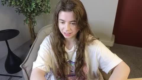 Erika online show from March 2026 01:31:02 AM