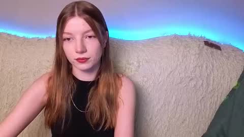 lovirss online show from October 2025 02:36:01 PM