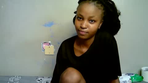 lovly_lastborn1 online show from April 2026 06:30:02 PM