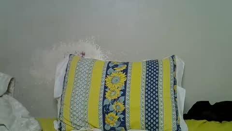 lovly_lastborn1 online show from May 2026 04:57:01 PM