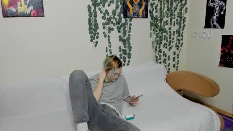 VECTORSTEVEPVT IS OPEN online show from January 2025 12:03:02 PM