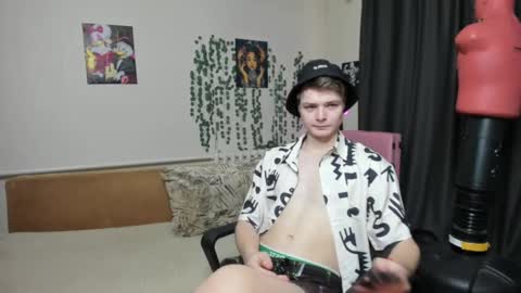 VECTORSTEVEPVT IS OPEN online show from February 2025 08:44:01 AM