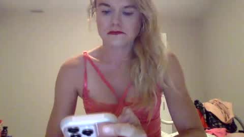 Snapshot of lpbrat chatting on June 2026 12:24:02 AM lpbrat online show from June 2026 12:24:02 AM