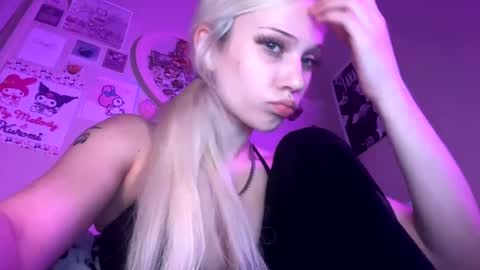 Snapshot of lsdprincess chatting on December 2024 10:55:01 PM Princess  online show from December 2024 10:55:01 PM