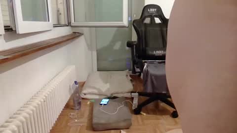 Snapshot of lu25humiliation chatting on December 2024 08:13:01 PM lu25humiliation online show from December 2024 08:13:01 PM