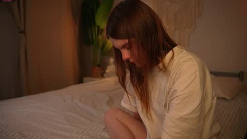 Snapshot of lu__lane chatting on September 2025 07:57:01 AM Lu 3 online show from September 2025 07:57:01 AM