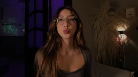Snapshot of lua_ferch_ chatting on December 2024 02:55:01 PM ---Goys incredible photographs online show from December 2024 02:55:01 PM
