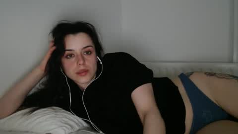 luana online show from November 2025 10:34:01 PM