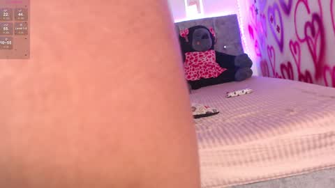 Snapshot of luana_grey chatting on February 2025 02:43:01 PM Luana grey1 on ig online show from February 2025 02:43:01 PM