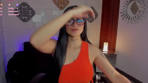 Snapshot of luanabonasx chatting on January 2025 02:10:01 PM Luana online show from January 2025 02:10:01 PM