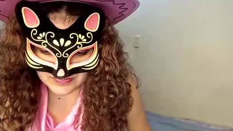 luanapowerful online show from January 2025 02:19:01 AM