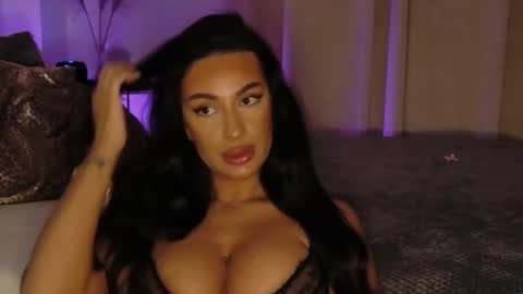 Snapshot of luanaxdess chatting on May 2026 05:55:02 PM Luana Dess online show from May 2026 05:55:02 PM