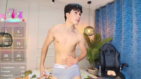 Snapshot of luandy_ chatting on October 2025 07:36:02 PM lUAN online show from October 2025 07:36:02 PM