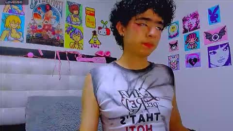 Snapshot of luanrush_ chatting on March 2026 03:21:02 AM LuanRush online show from March 2026 03:21:02 AM