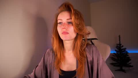 Snapshot of lubafox chatting on December 2024 08:37:01 PM Luba online show from December 2024 08:37:01 PM