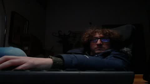 Snapshot of luca78_78 chatting on January 2025 08:41:02 AM luca78 online show from January 2025 08:41:02 AM