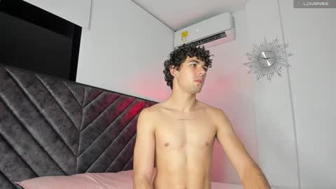 Snapshot of luca_ferrer_ chatting on February 2025 03:01:02 AM Luca Ferrer online show from February 2025 03:01:02 AM