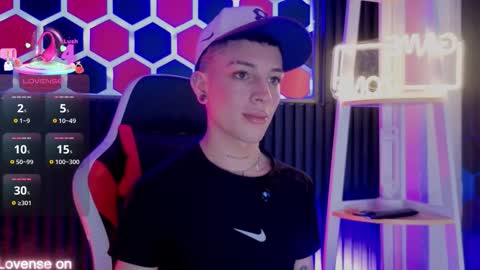 Luca  online show from March 2026 09:20:01 PM