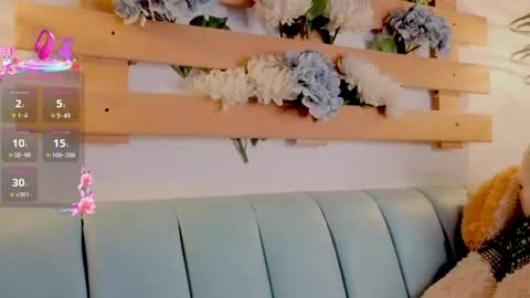 Luca  online show from April 2026 04:06:01 AM