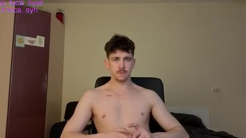 Snapshot of luca_syn chatting on March 2026 09:32:02 PM Luca S online show from March 2026 09:32:02 PM