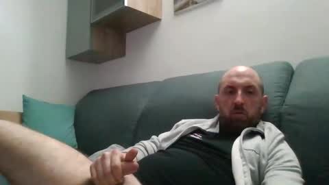 Luca online show from February 2026 07:11:01 PM