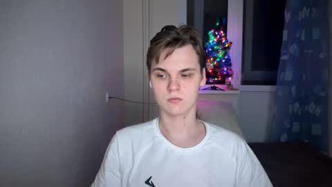 Lucas Gill online show from December 2024 06:02:02 PM