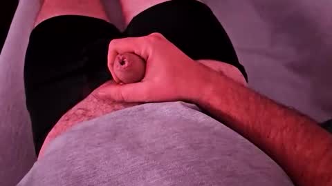 lucas_j_31 online show from October 2025 12:52:02 AM